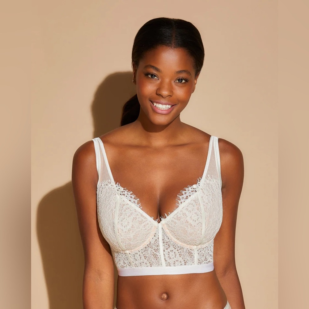 Size Large Sicilia Curvy Longline Bra NWT Cosabella